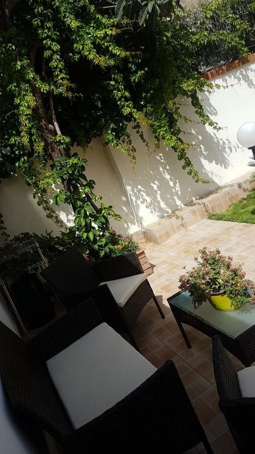 Casa Gialli Catania Bagian luar foto